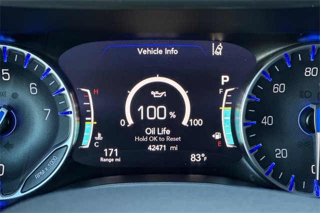 Used 2024 Chrysler Pacifica Touring-L image 32