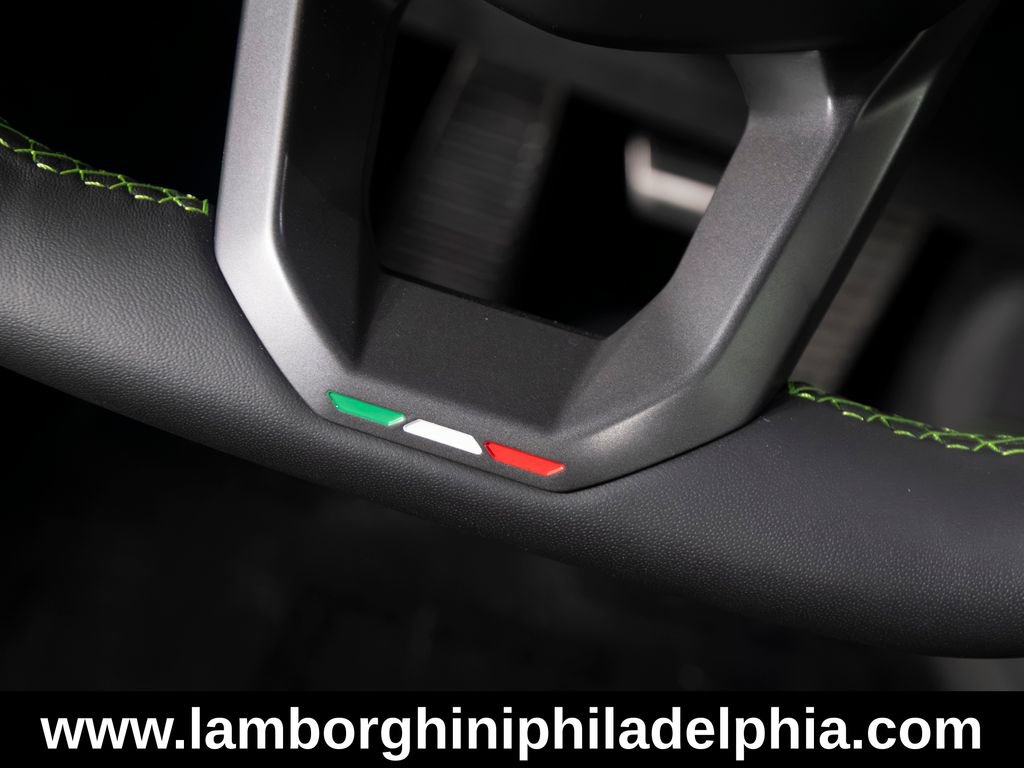 Used 2026 Lamborghini Temerario AWD/4WD image 19