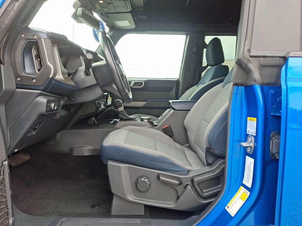 Used 2022 Ford Bronco Outer Banks AWD/4WD image 15