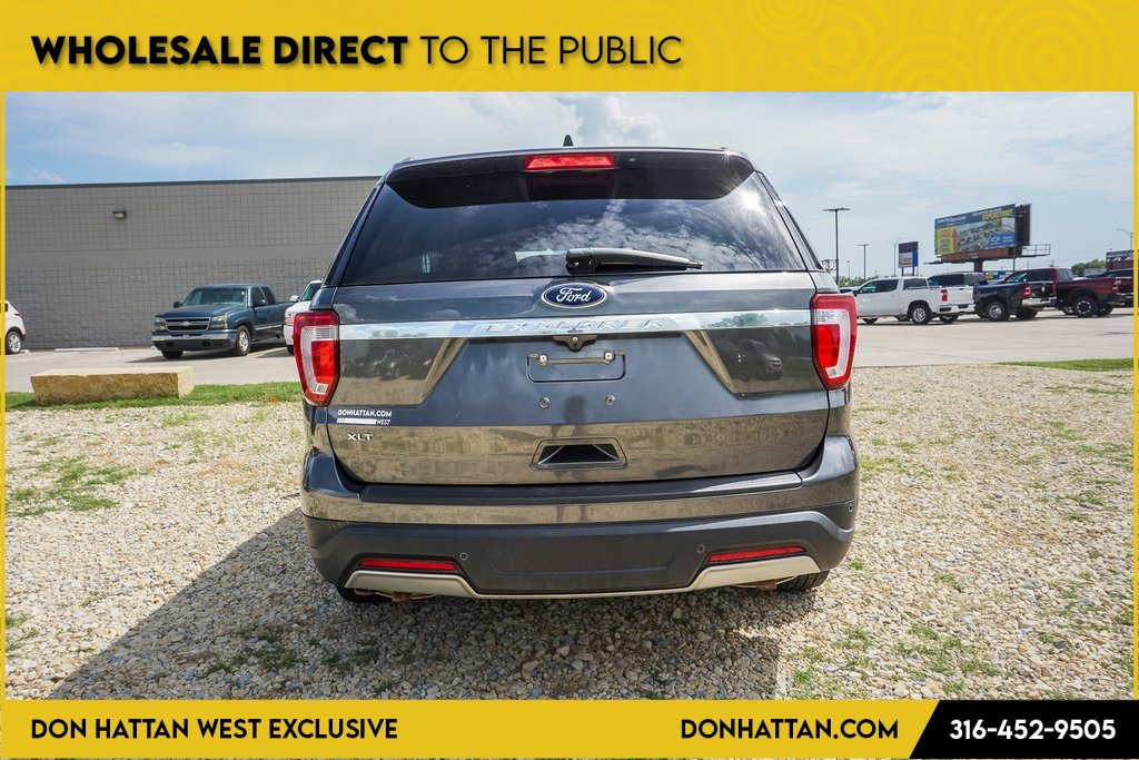 Used 2019 Ford Explorer XLT image 30