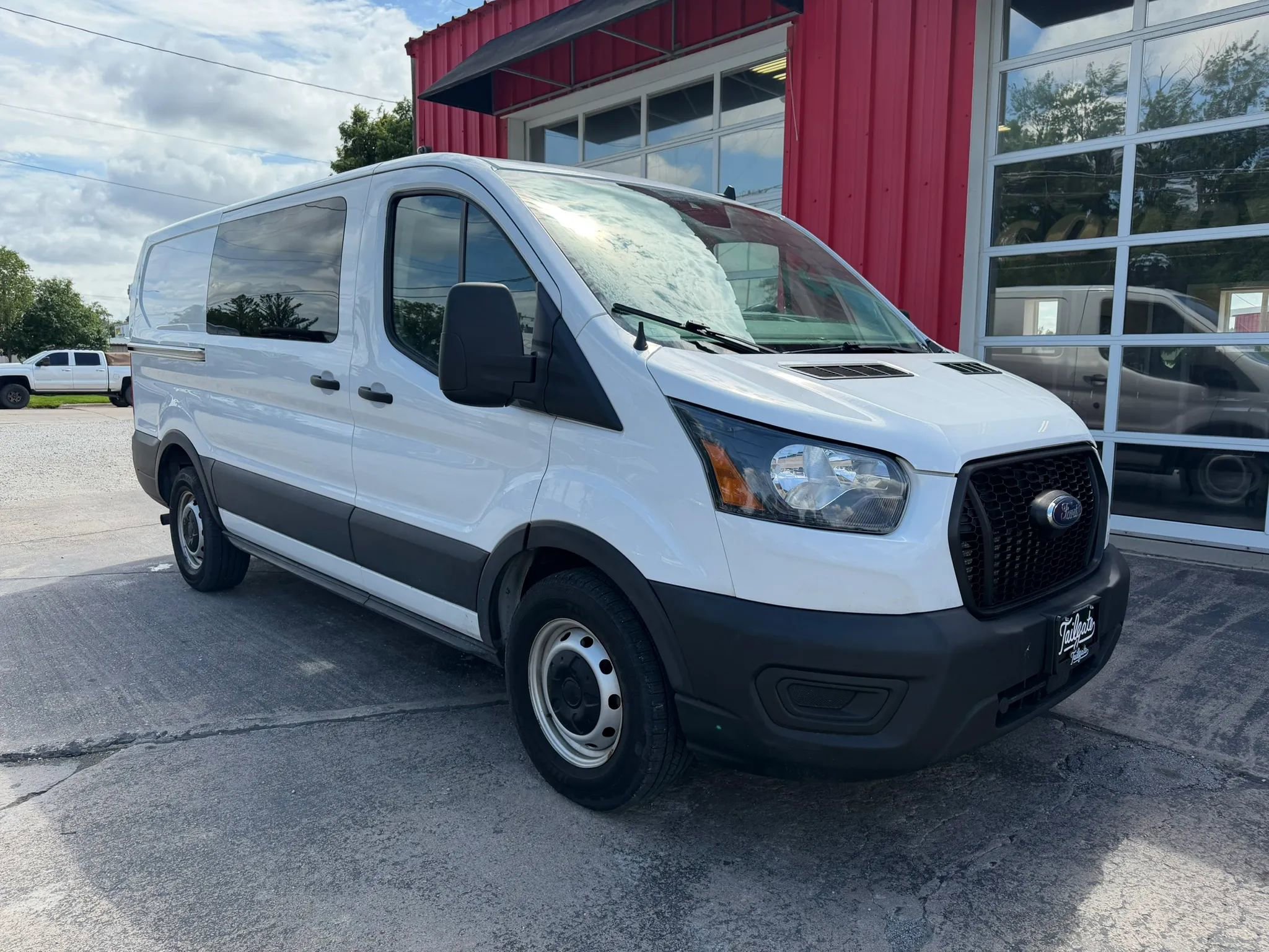 Used 2022 Ford Transit 150 Low Roof w/ Upfitter Package RWD image 2