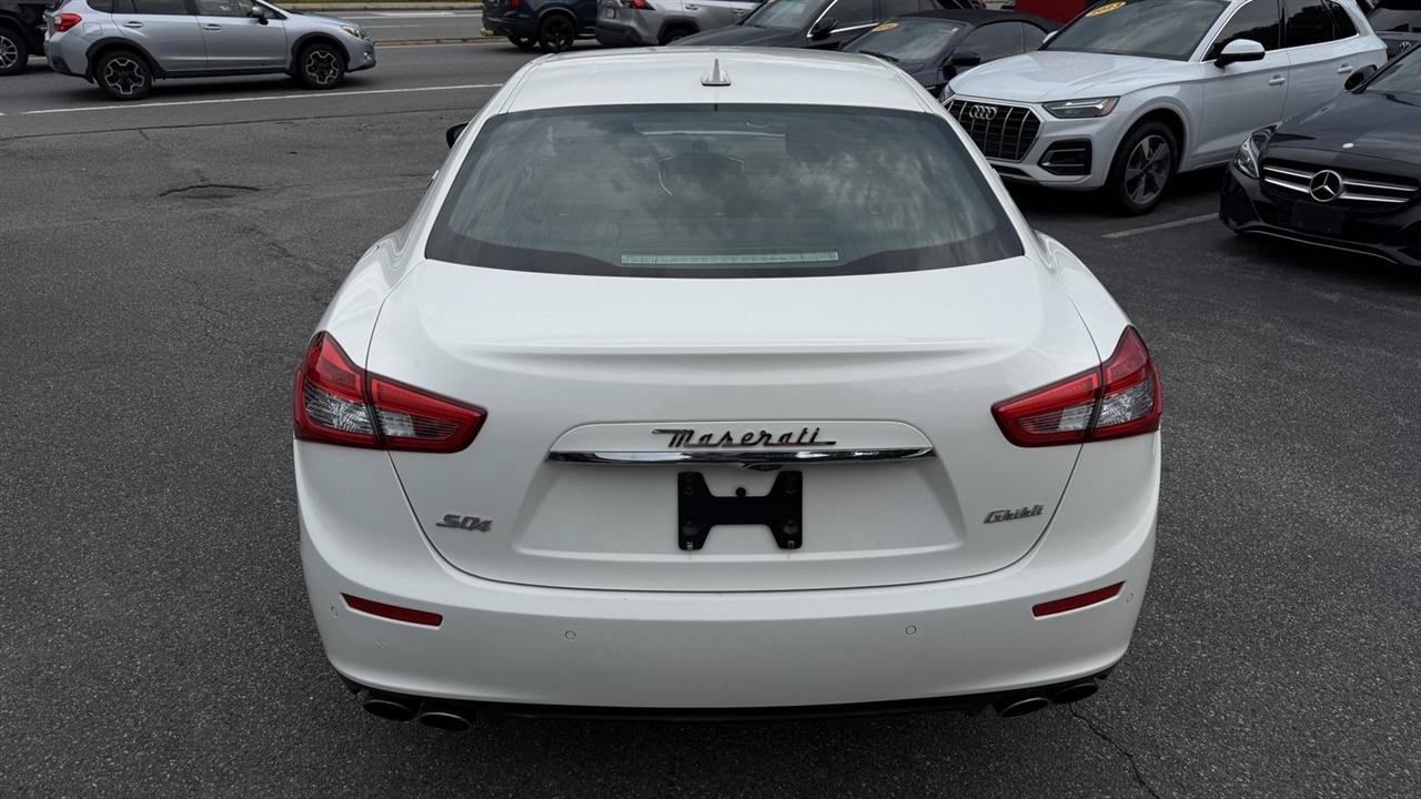 Used 2017 Maserati Ghibli S Q4 AWD/4WD image 16