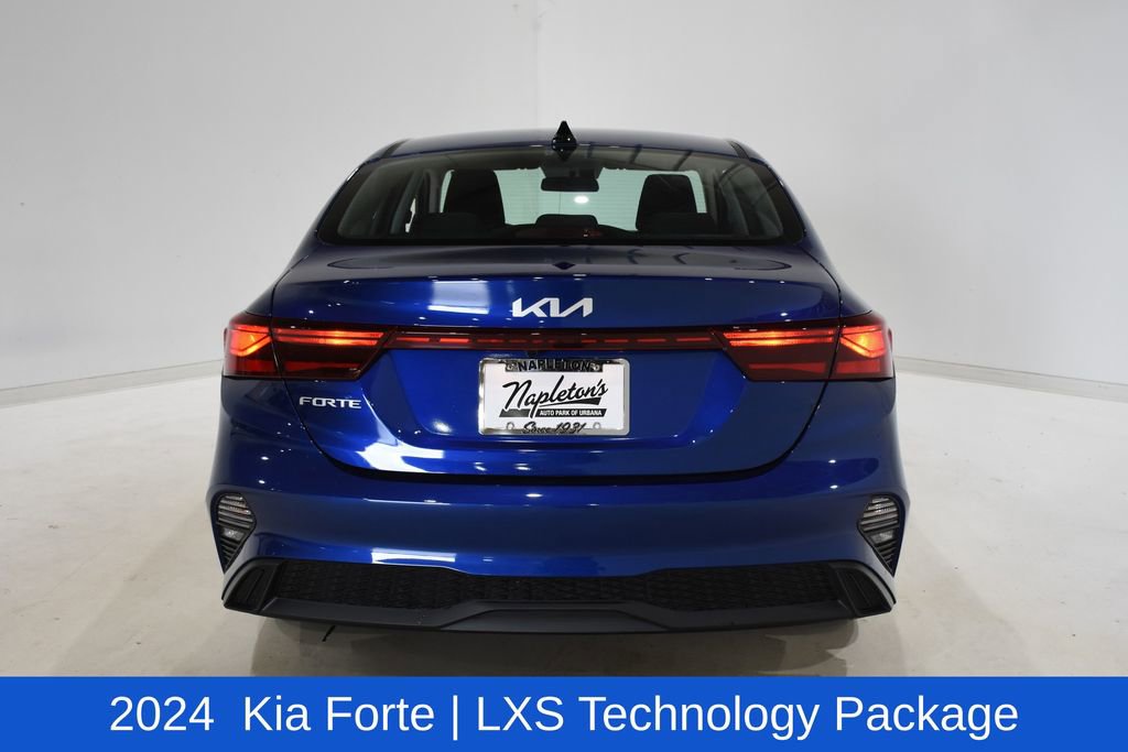Used 2024 Kia Forte LXS w/ LXS Technology Package image 5