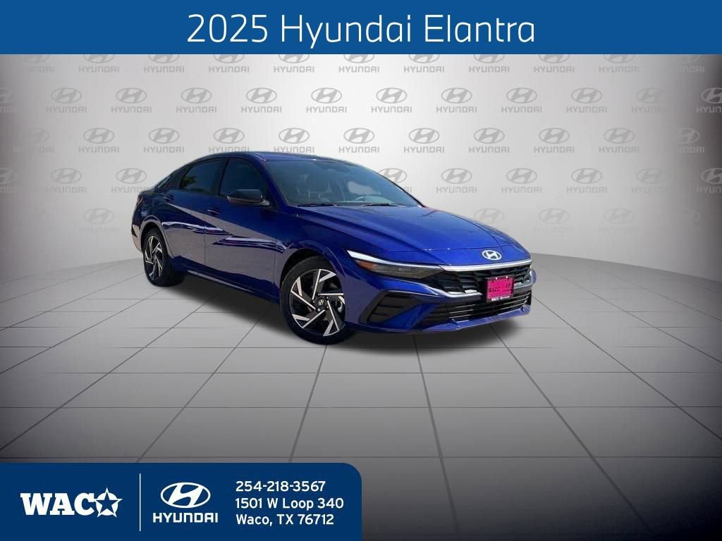 Used 2025 Hyundai Elantra Sport image 1