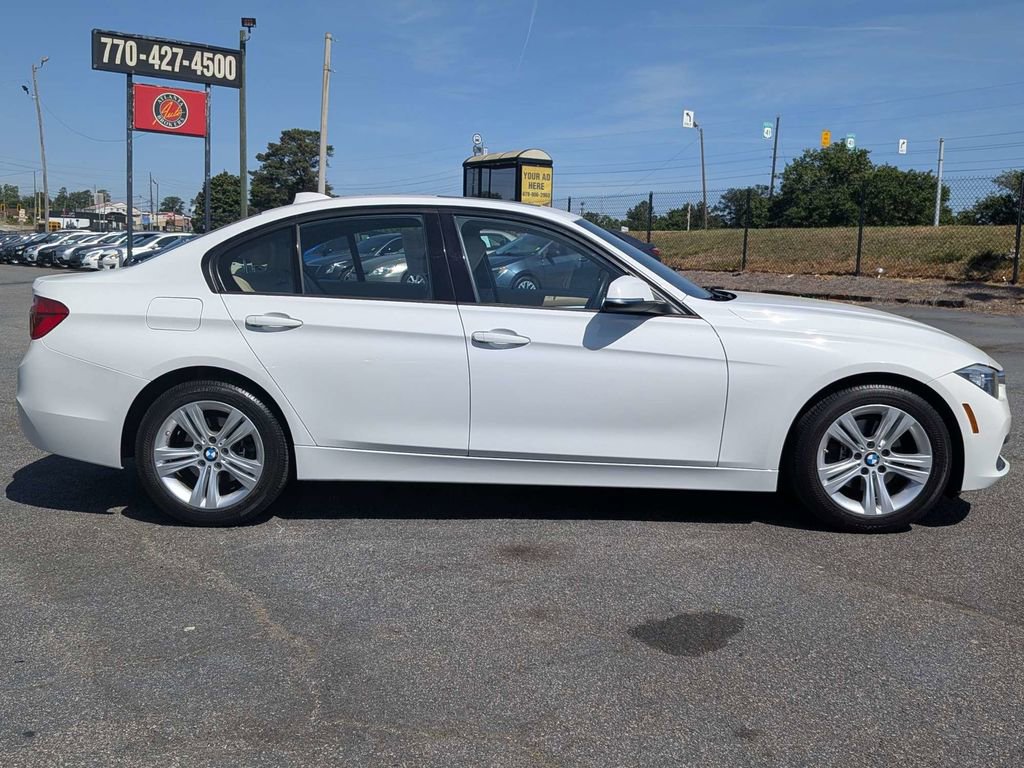 Used 2016 BMW 328i Sedan RWD image 4