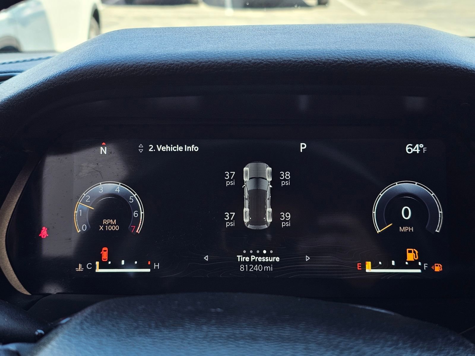 Used 2023 Jeep Grand Cherokee Laredo image 10