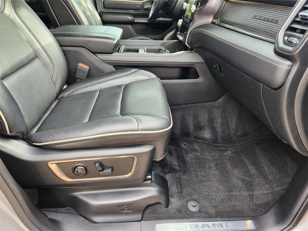 Used 2020 RAM 1500 Limited image 15