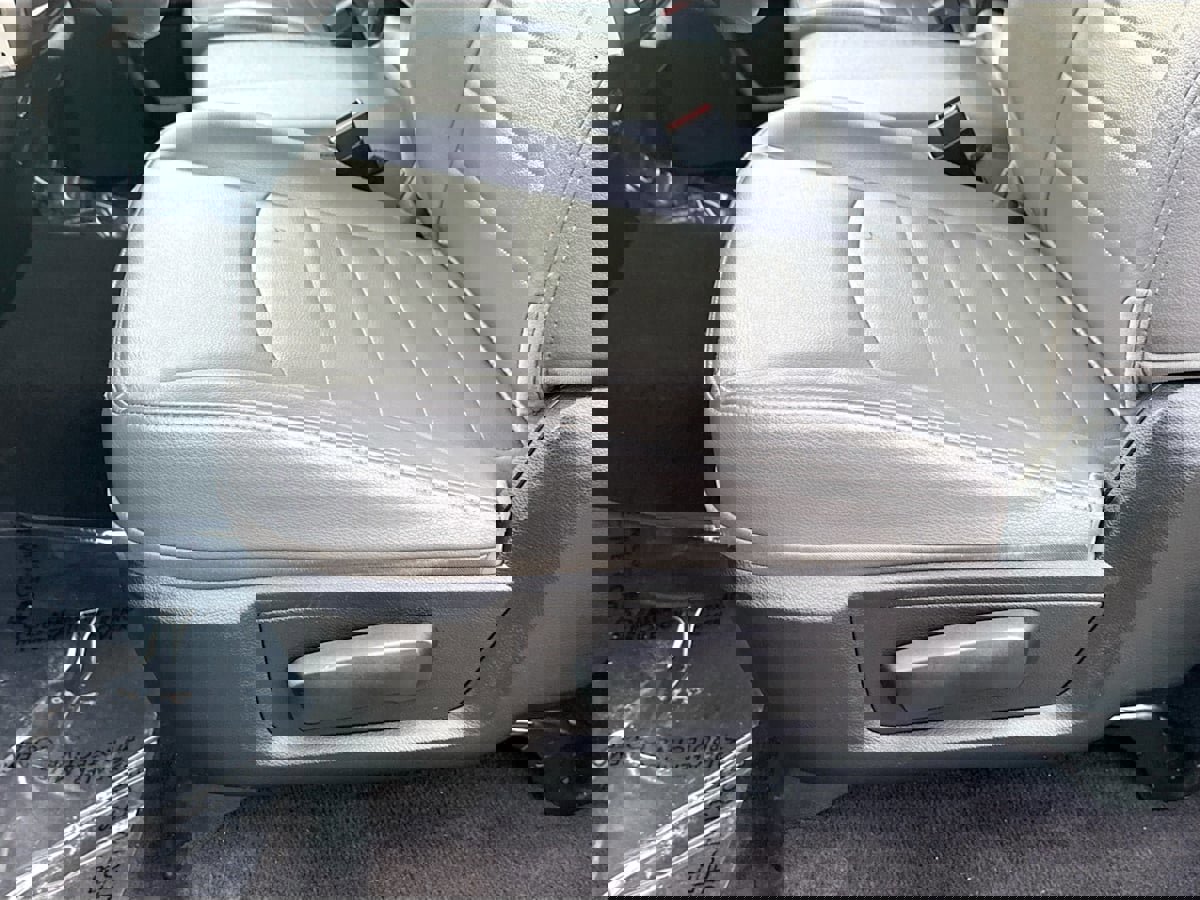 Used 2019 RAM 1500 Express image 18