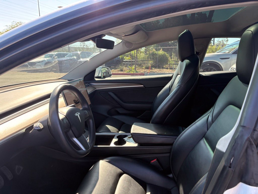 Used 2023 Tesla Model 3 Standard Range RWD image 9