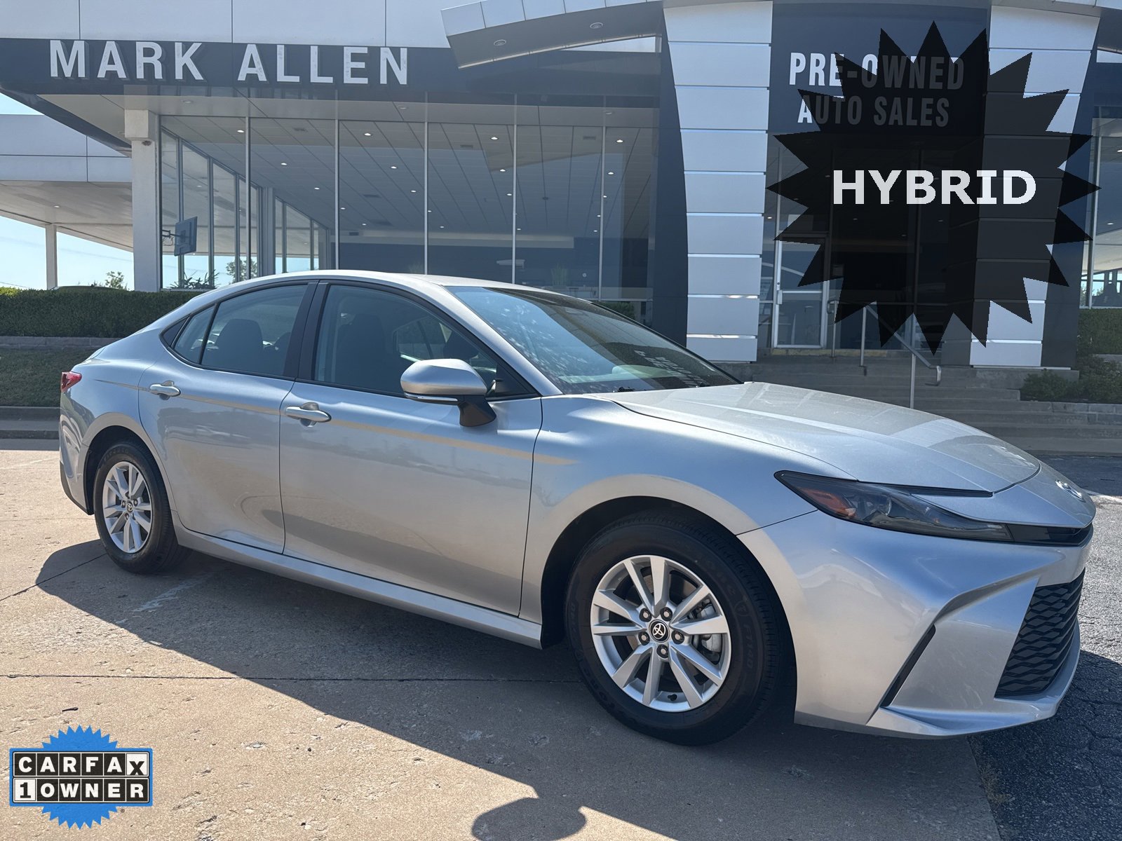 Used 2025 Toyota Camry LE