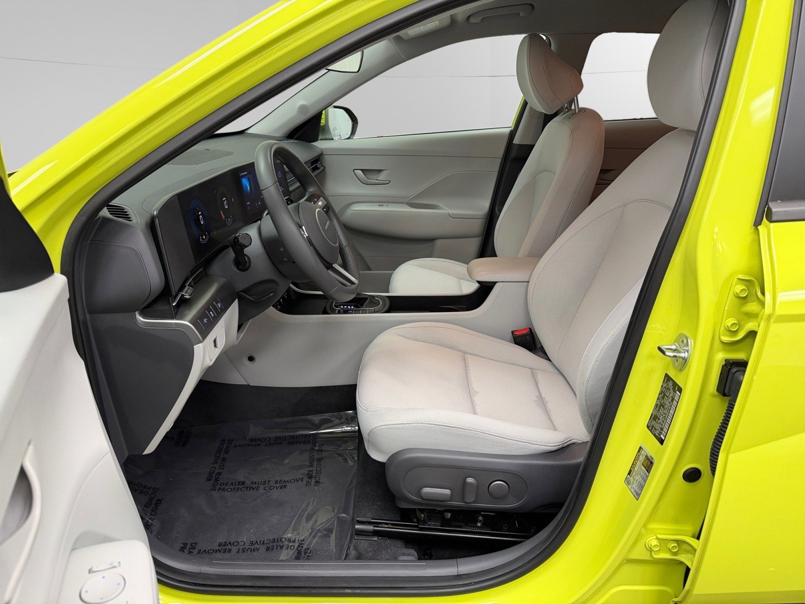 Certified 2024 Hyundai Kona SEL AWD/4WD image 9