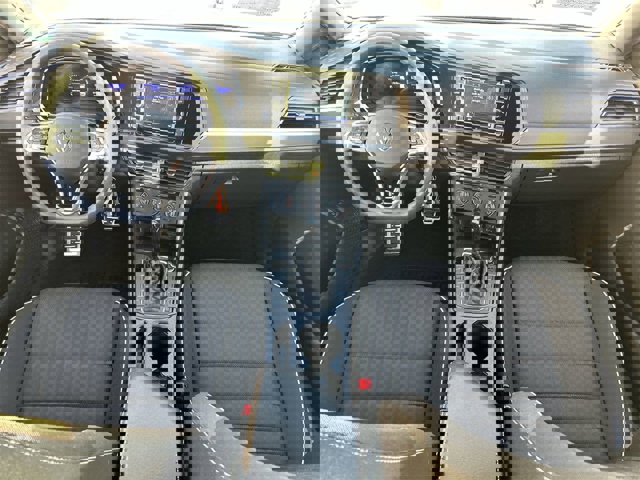 Certified 2023 Volkswagen Jetta Sport image 12