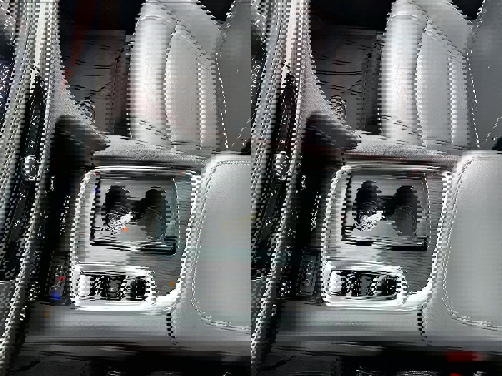 Used 2023 Buick Enclave Essence w/ Experience Buick Package image 20