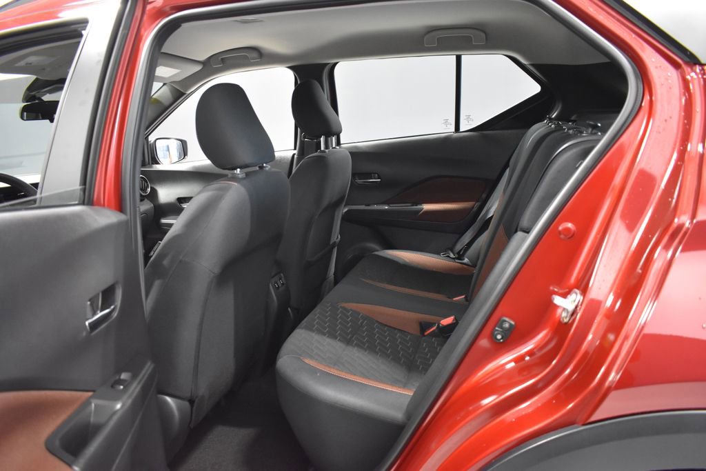Certified 2023 Nissan Kicks SR FWD image 28