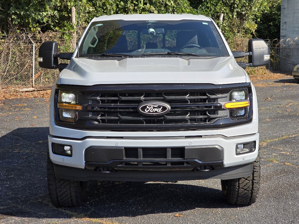 New 2025 Ford F150 XLT w/ Equipment Group 302A MID image 17