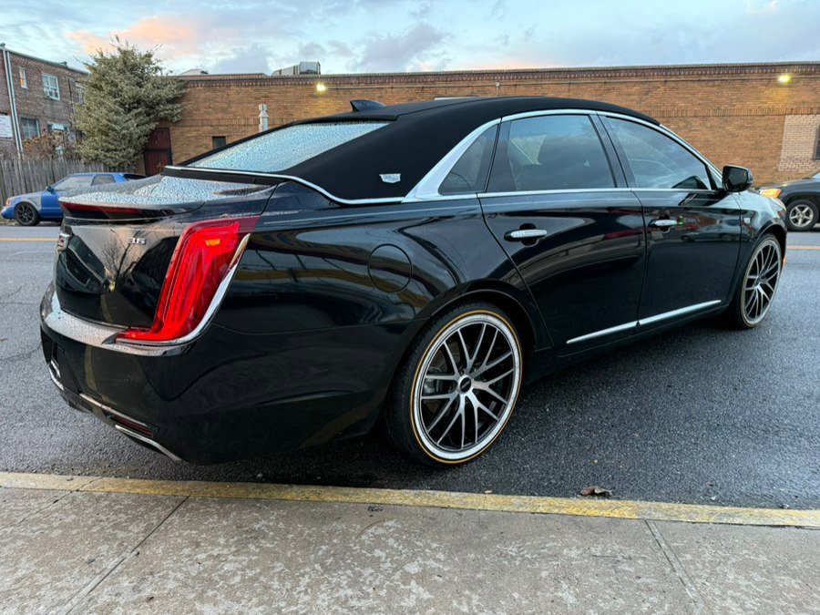 Used 2019 Cadillac XTS Luxury image 4