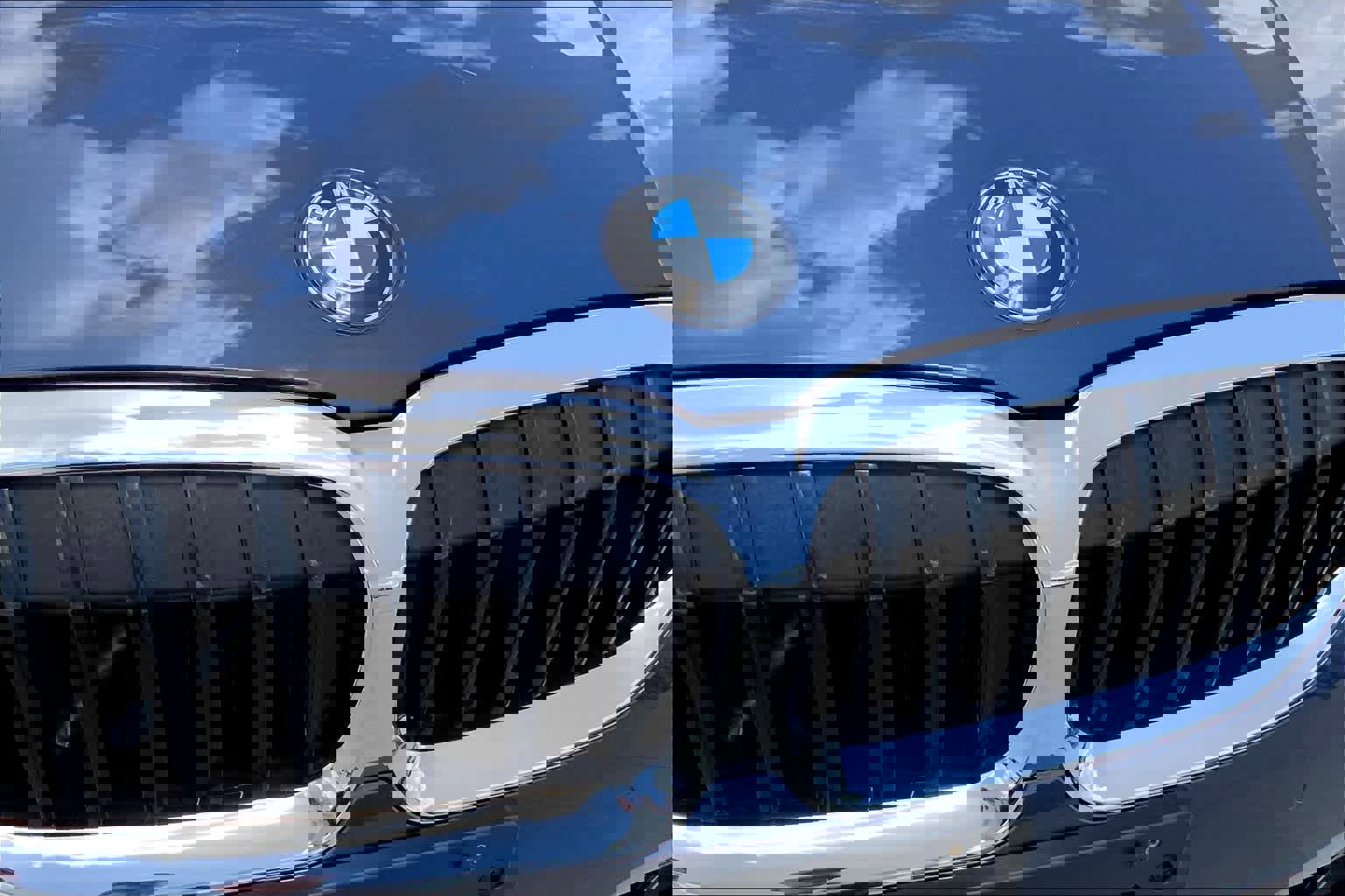 Used 2021 BMW 330i Sedan w/ Premium Package image 57