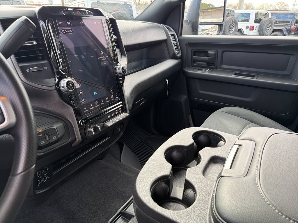New 2026 RAM 3500 Tradesman AWD/4WD image 30