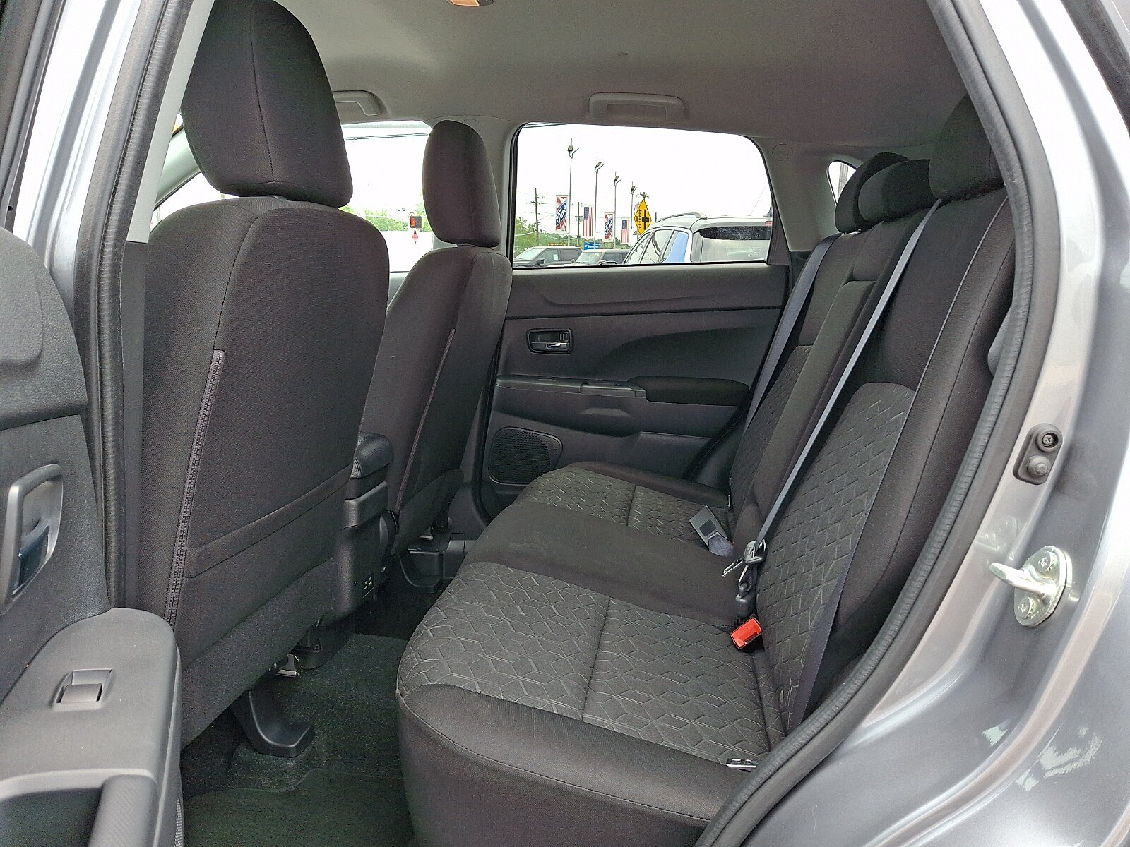Used 2022 Mitsubishi Outlander Sport LE FWD image 9