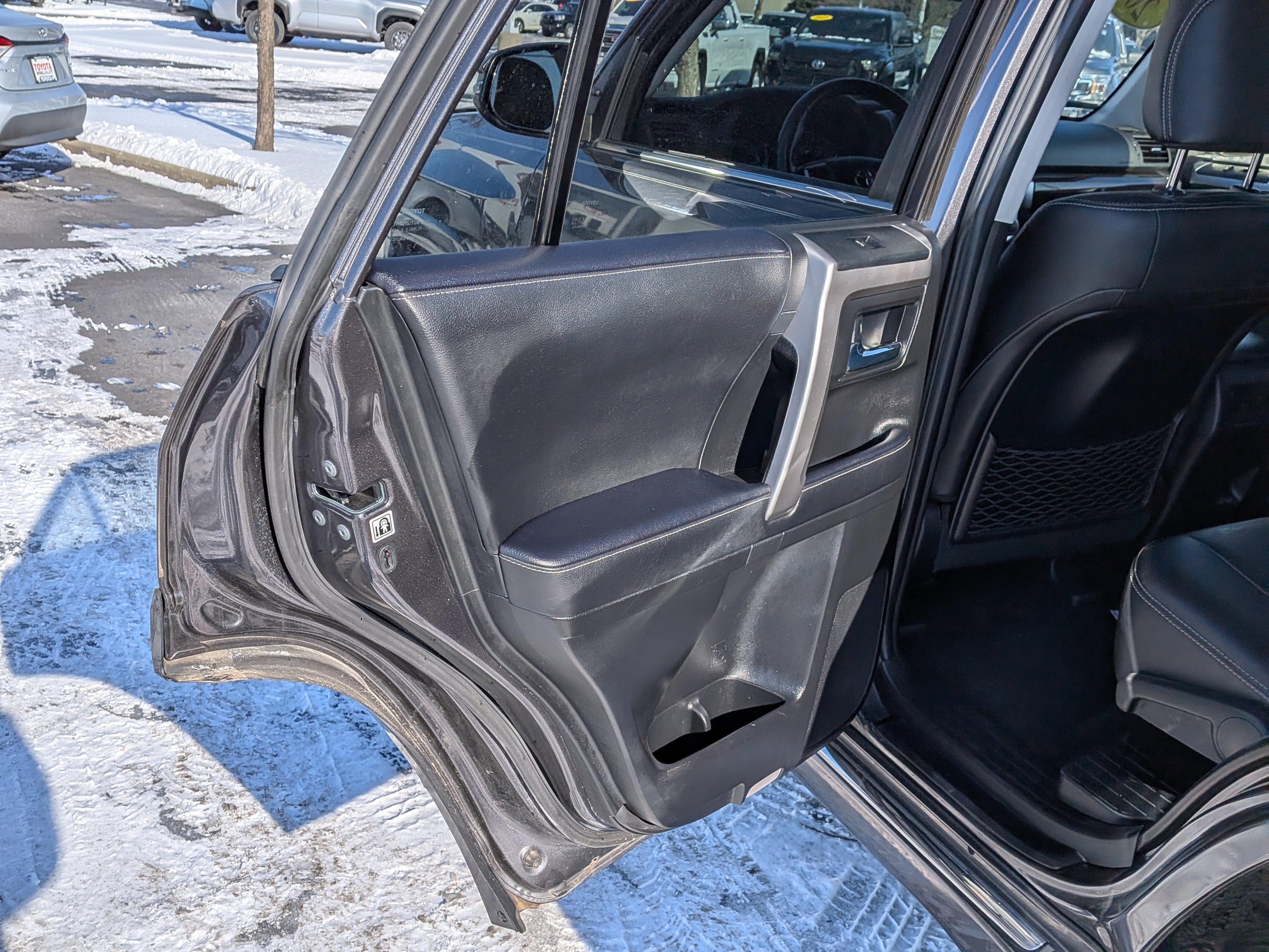 Used 2023 Toyota 4Runner Limited image 23