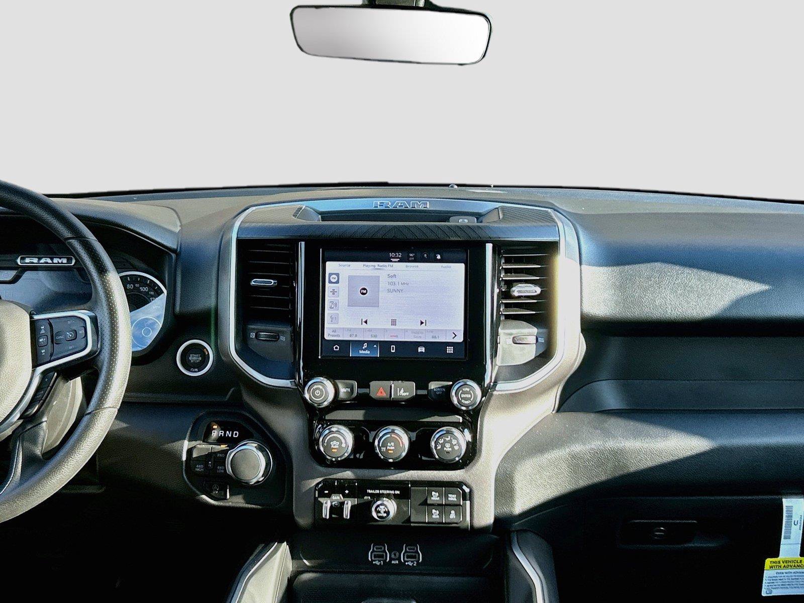 New 2026 RAM 1500 Express AWD/4WD image 19