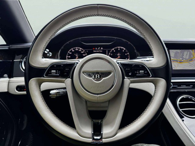 Used 2020 Bentley Continental GT image 28