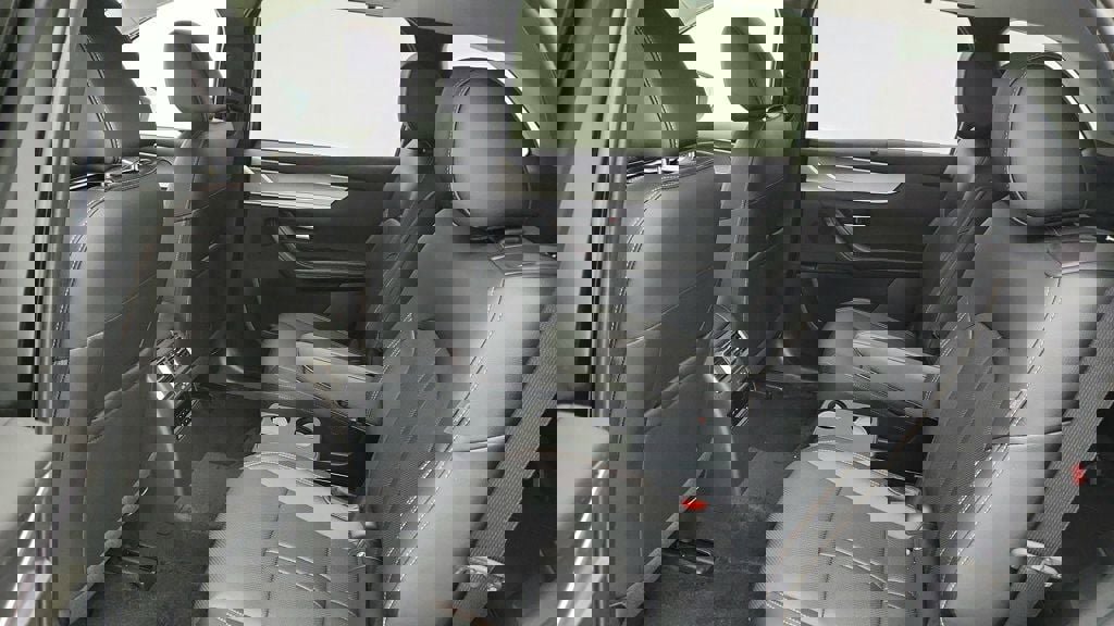 Used 2025 MAZDA CX-90 Plug-In Hybrid w/Premium Sport image 22