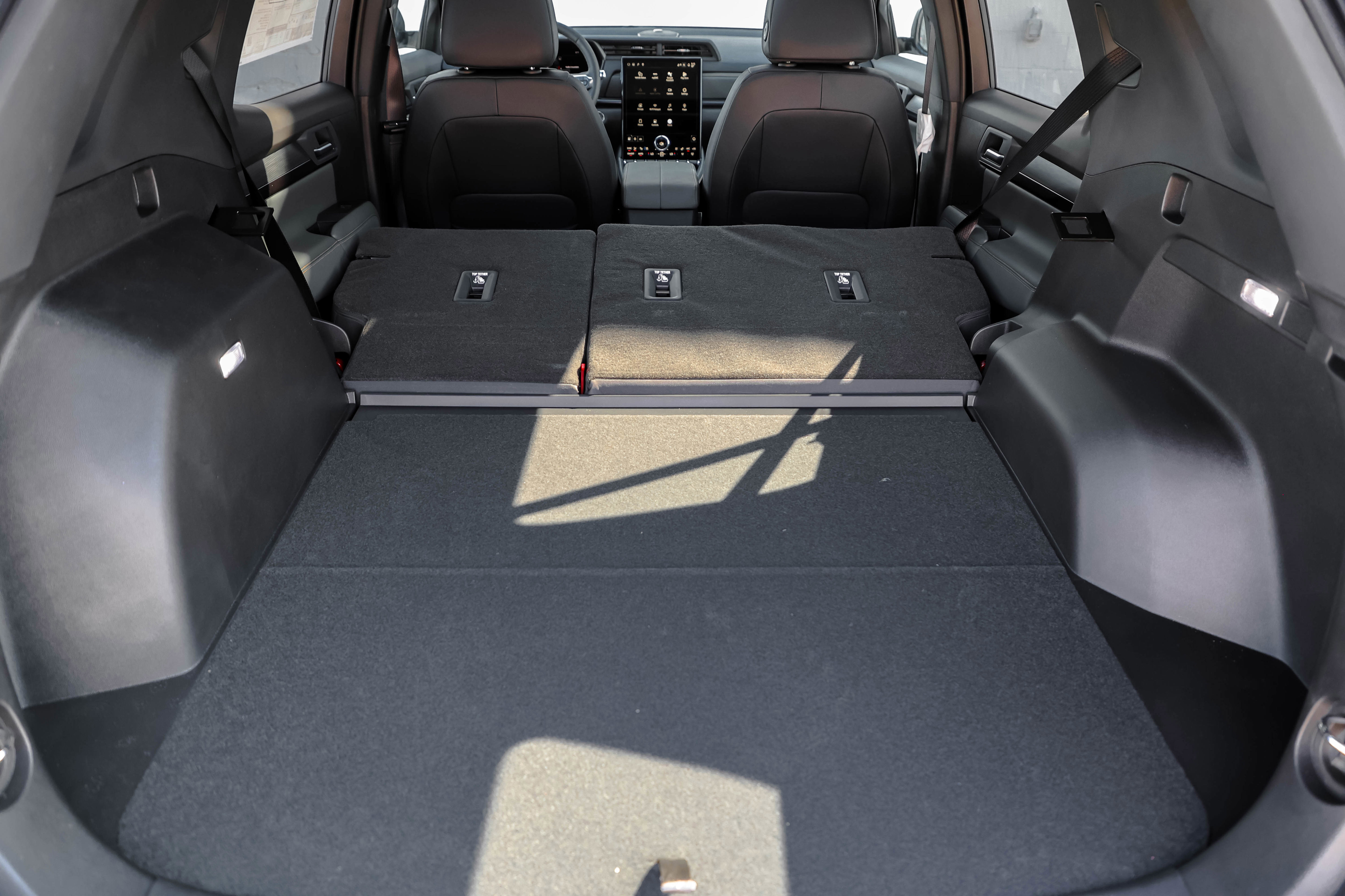 New 2026 GMC Terrain AT4 w/ Convenience Package III image 19