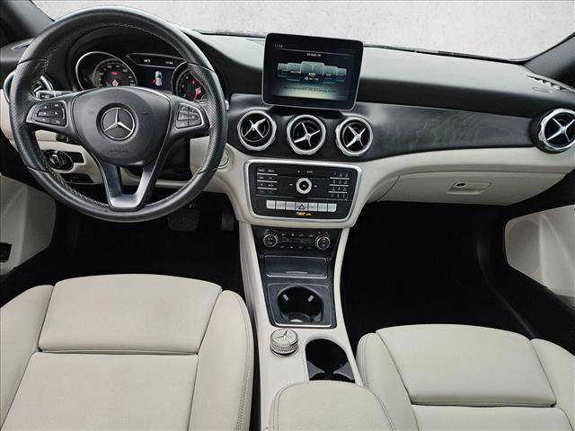 Used 2018 Mercedes-Benz GLA 250 image 12