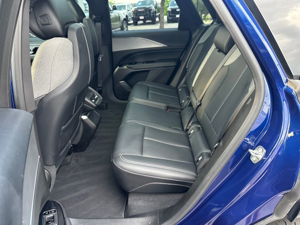 Used 2024 Cadillac Lyriq Tech w/ Driver Assist Package image 27