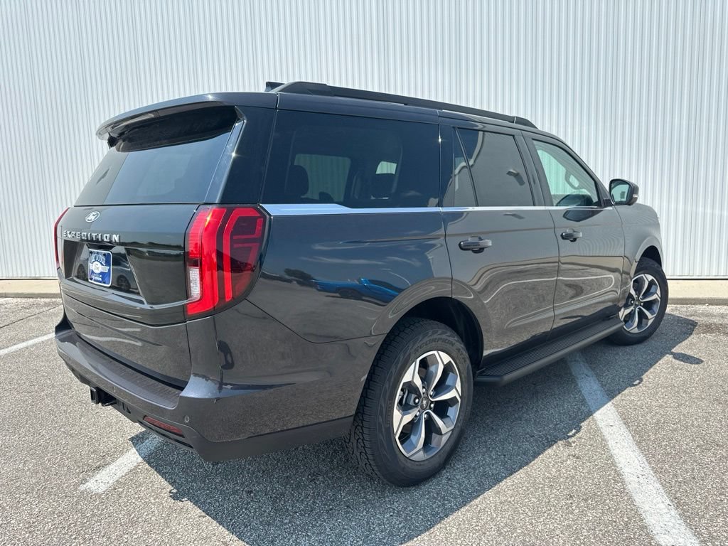 New 2027 Ford Expedition Active AWD/4WD image 7
