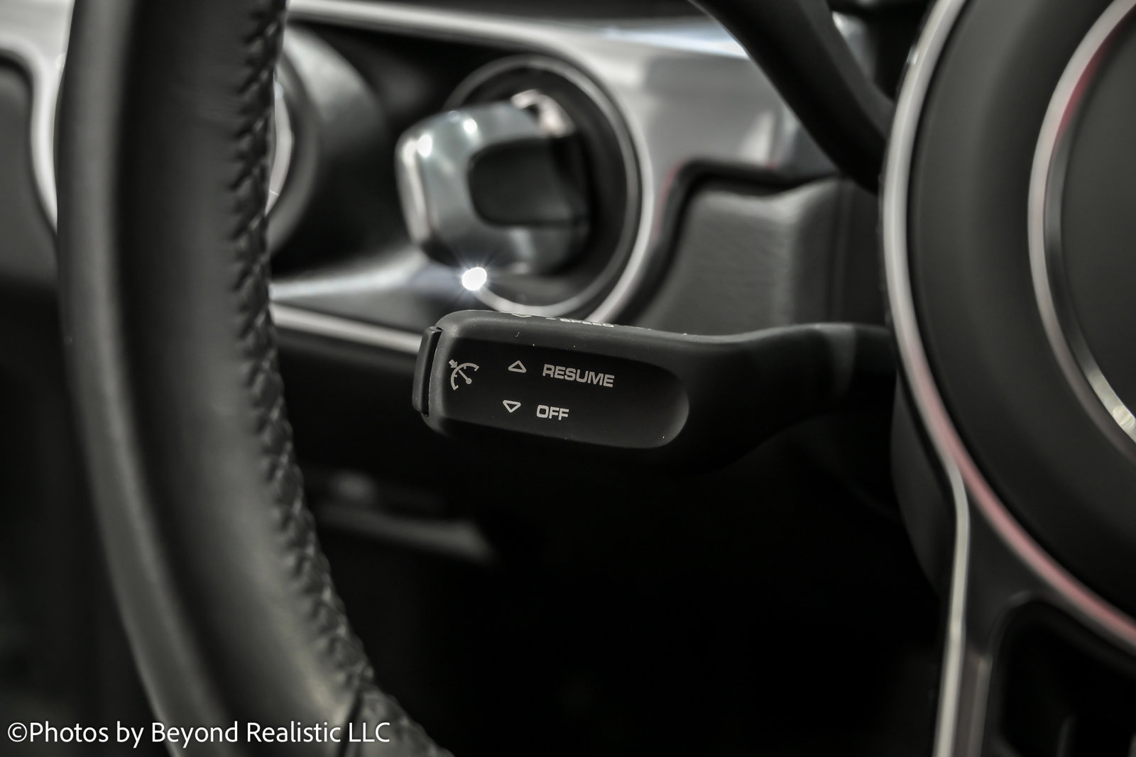 Used 2023 Porsche 718 Cayman T w/ Sport Chrono Package image 27