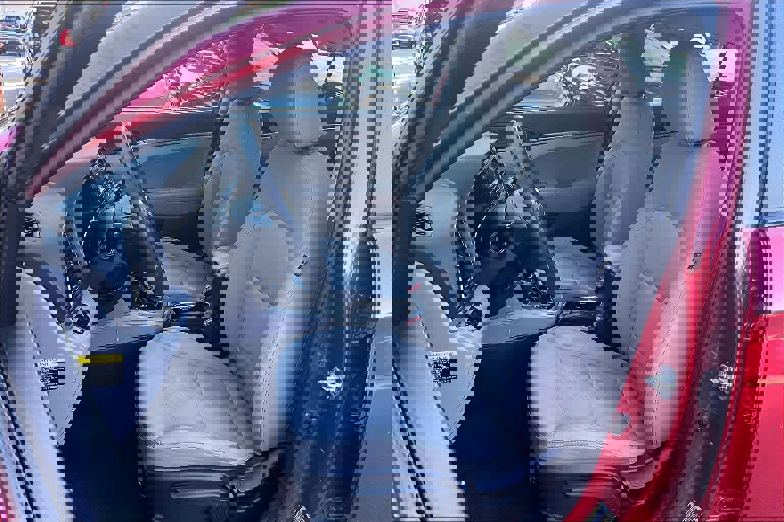 Used 2017 Hyundai Elantra SE image 9