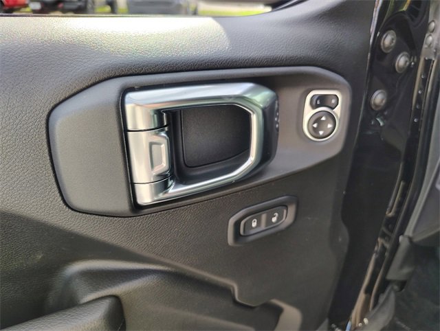 New 2026 Jeep Gladiator Sport image 13