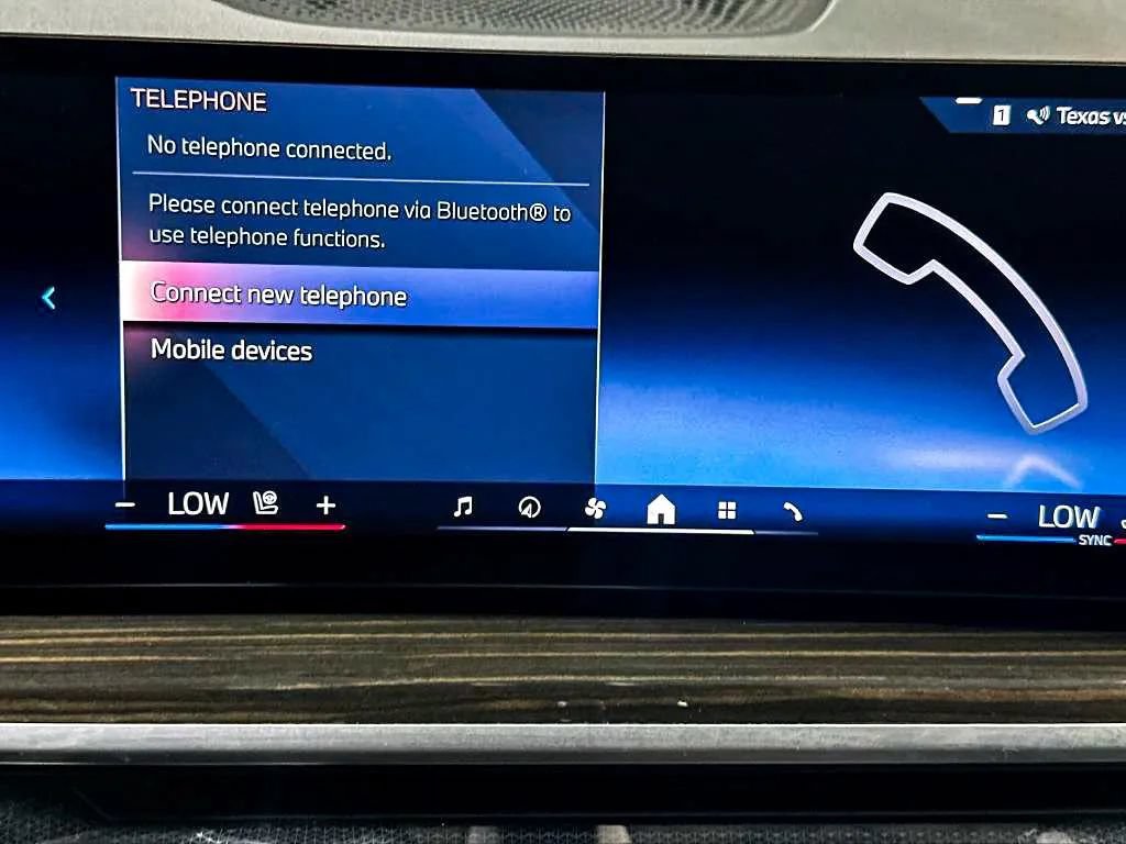 Used 2024 BMW X5 xDrive40i w/ Premium Package AWD/4WD image 39
