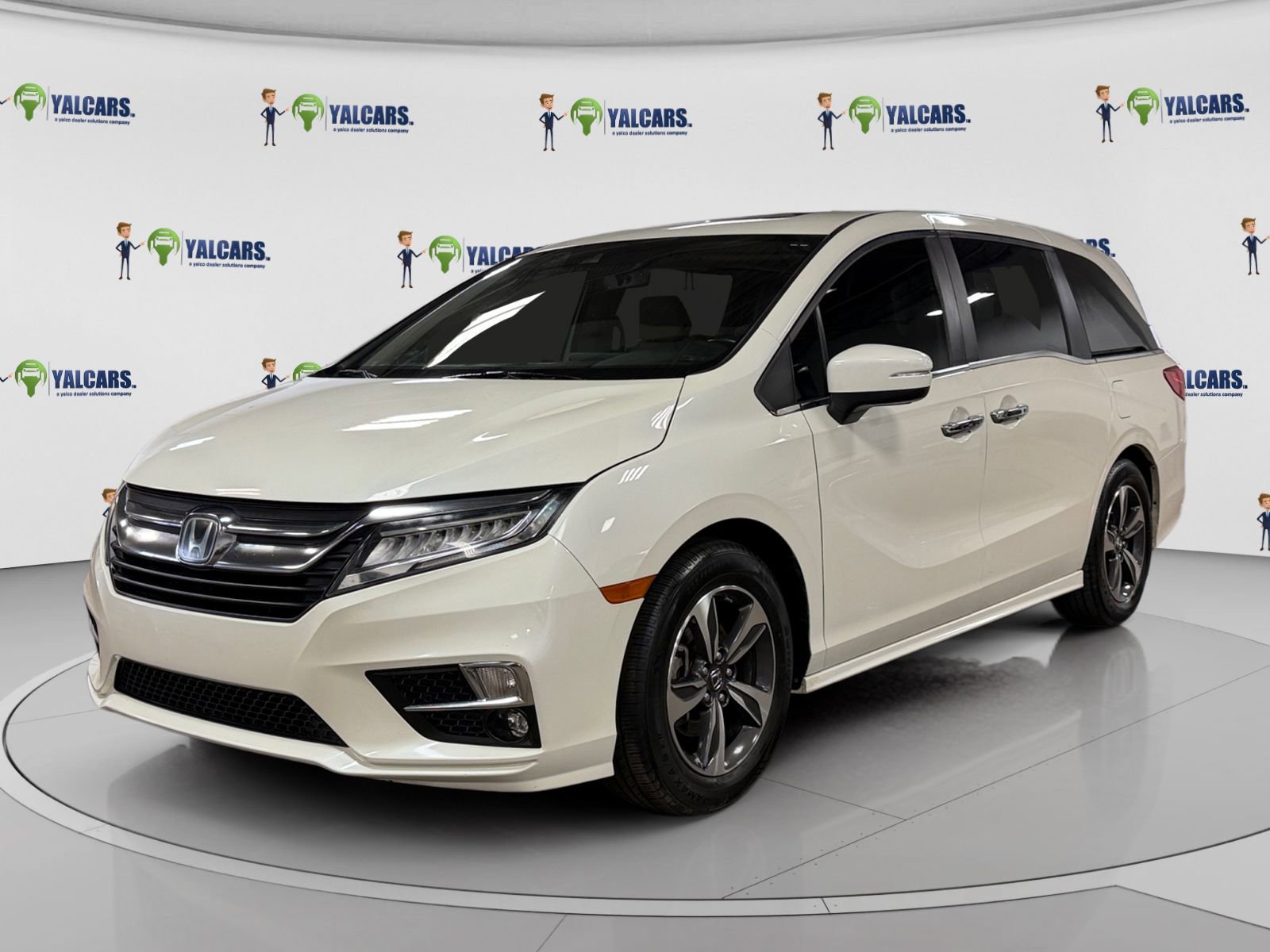 Used 2019 Honda Odyssey Touring image 1