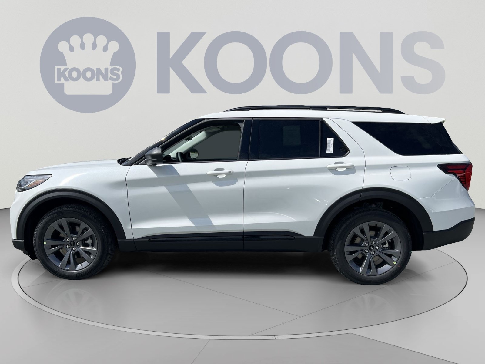New 2026 Ford Explorer Active w/ Active Comfort Package AWD/4WD image 2
