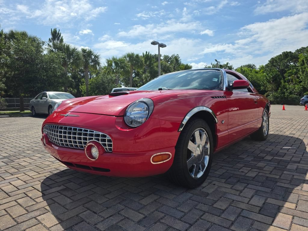 Used 2002 Ford Thunderbird RWD image 4