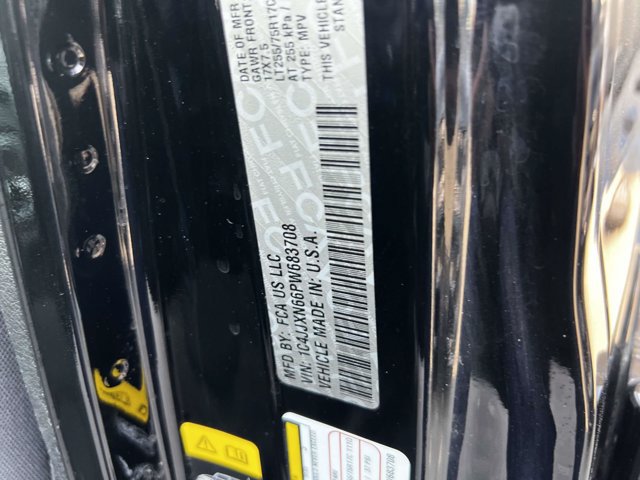 Used 2023 Jeep Wrangler Unlimited w/ Cold Weather Group AWD/4WD image 16