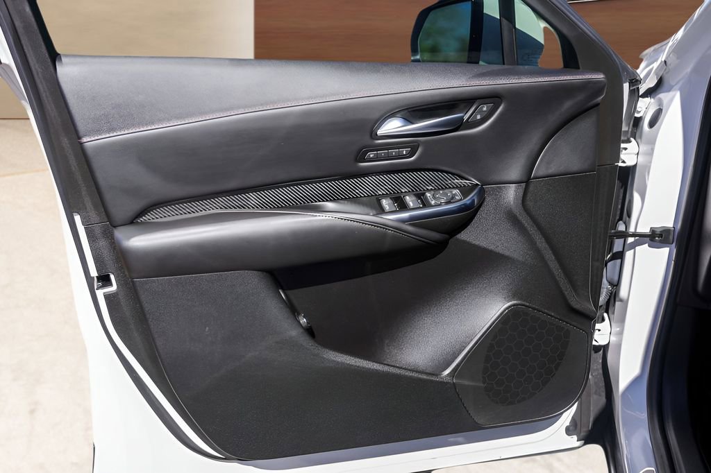 Used 2022 Cadillac XT4 Sport image 25