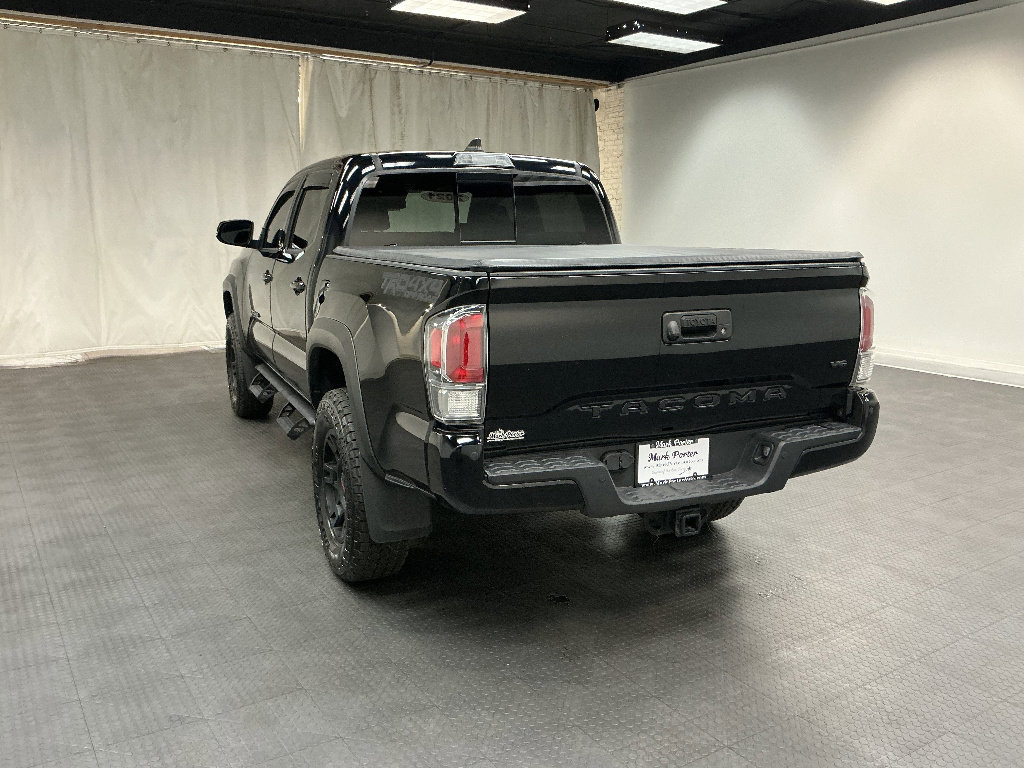 Used 2021 Toyota Tacoma TRD Off-Road w/ Technology Package AWD/4WD image 3