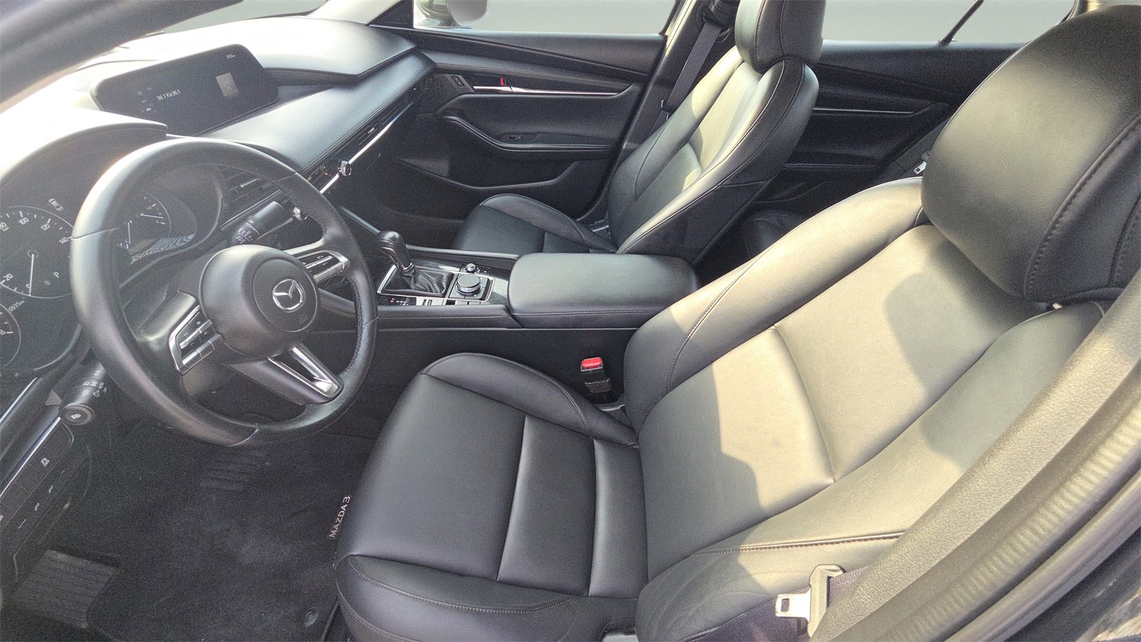 Used 2023 MAZDA MAZDA3 s image 21