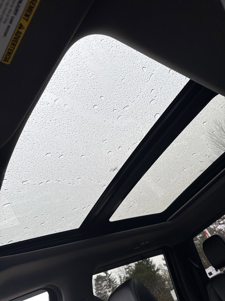 Used 2021 Ford F350 Lariat image 25