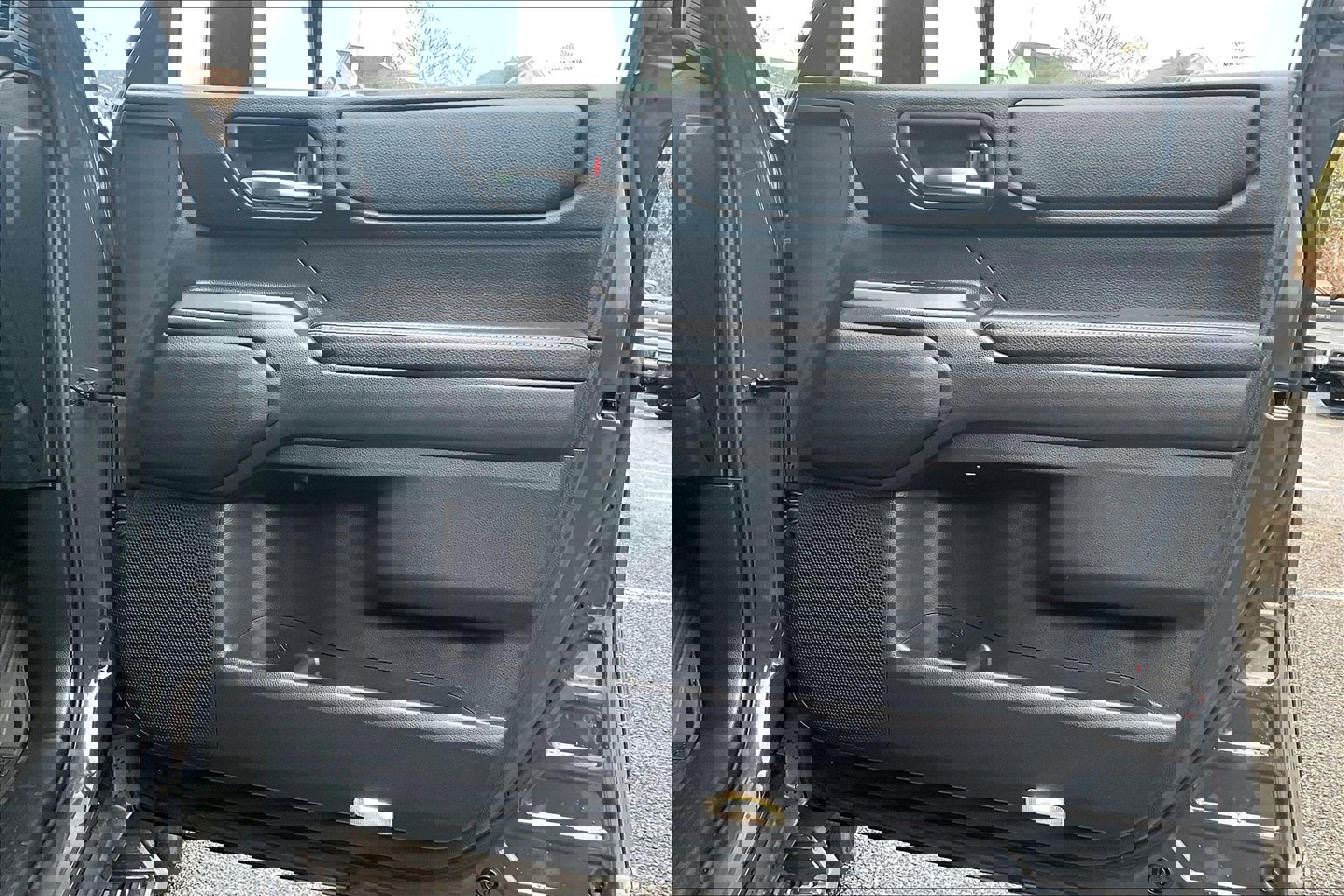 Used 2025 Toyota Land Cruiser image 23