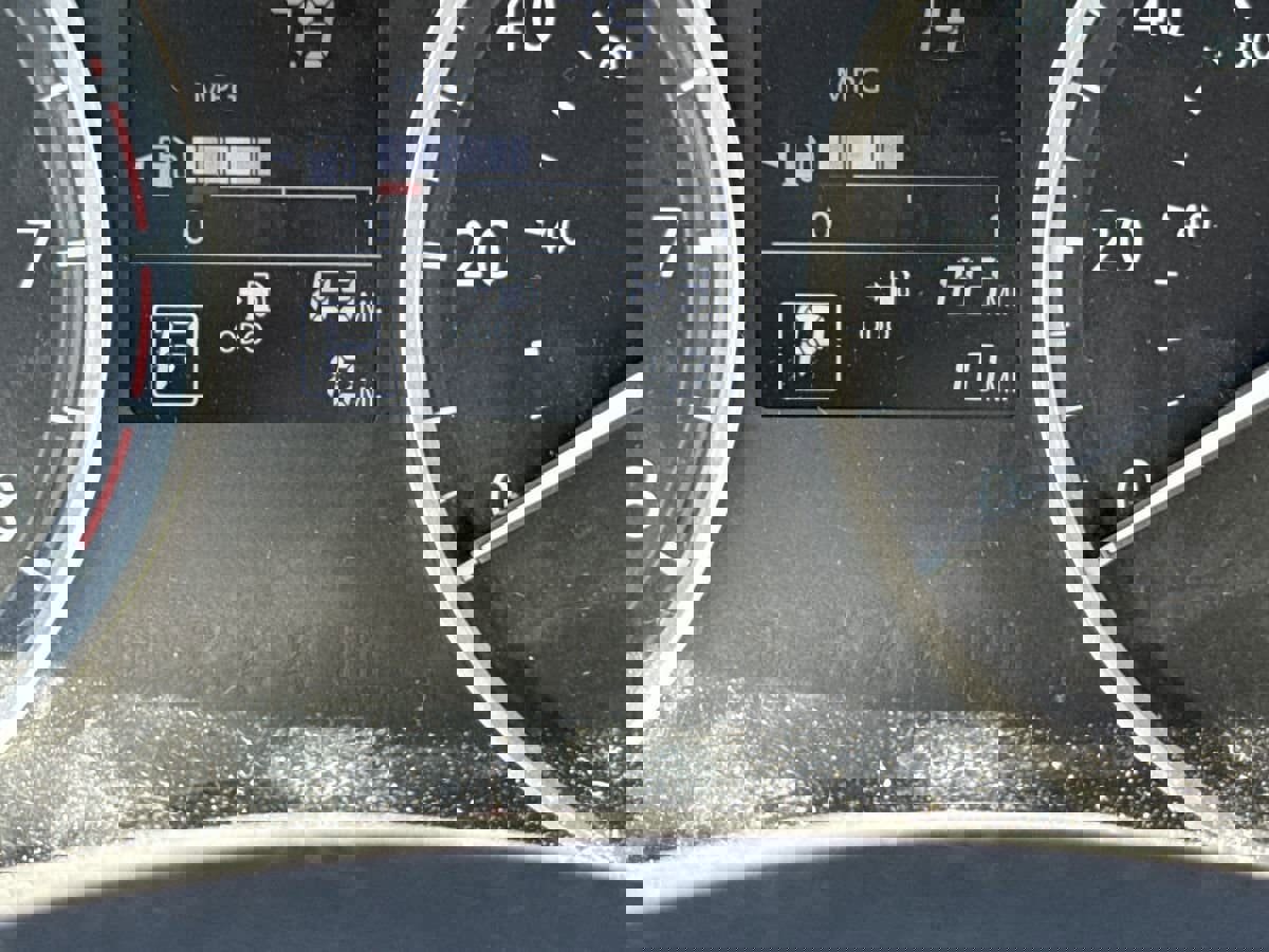 New 2025 Nissan Versa S w/ Trunk Package image 31