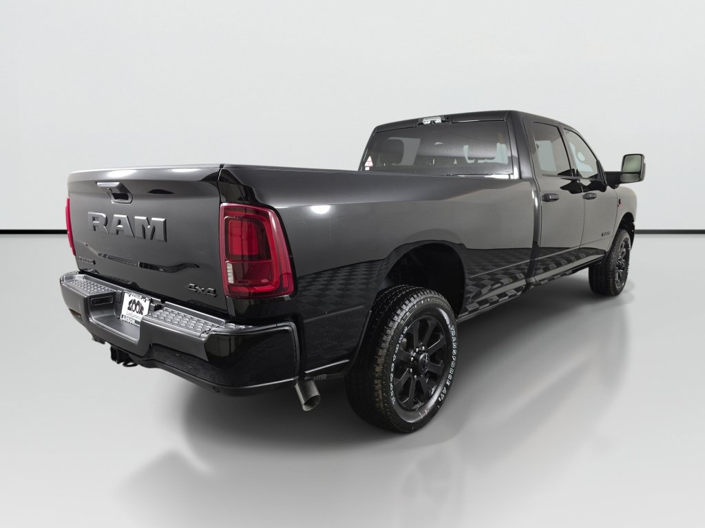 New 2026 RAM 3500 Big Horn AWD/4WD image 4