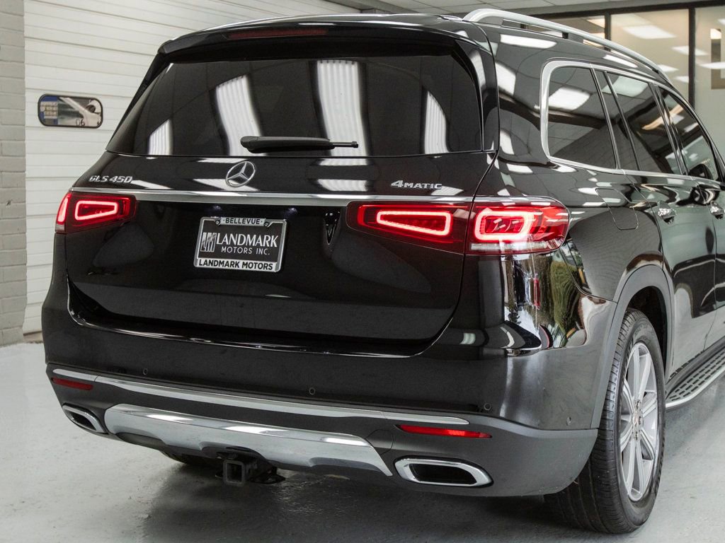 Used 2023 Mercedes-Benz GLS 450 4MATIC image 32