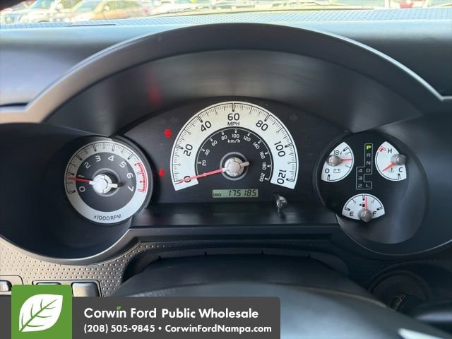 Used 2007 Toyota FJ Cruiser 4WD image 16