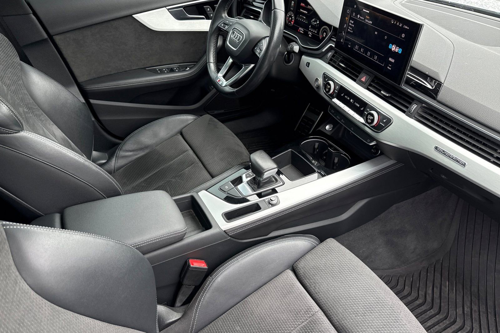 Used 2021 Audi A4 2.0T Premium Plus w/ Premium Plus Package image 15