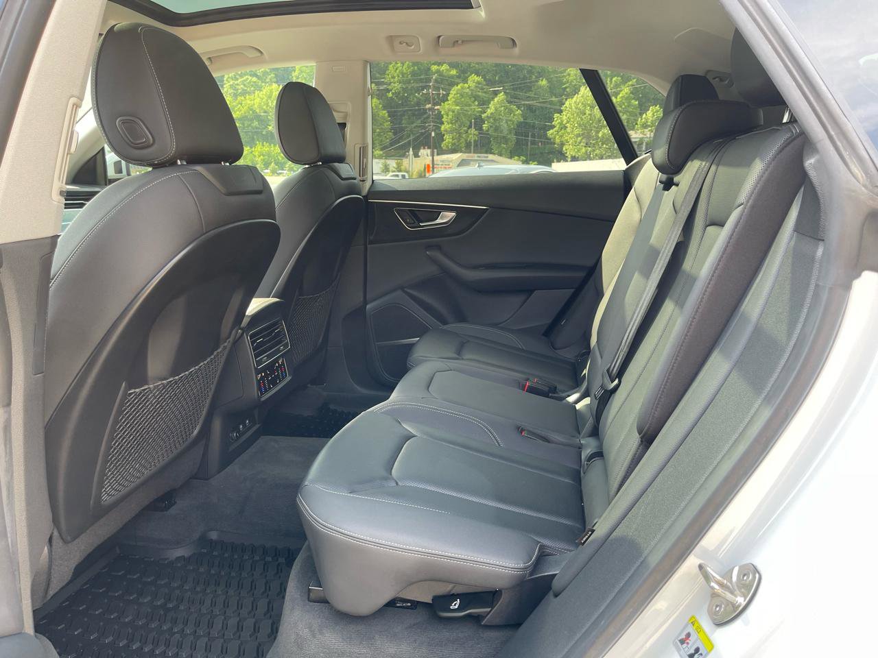 Used 2019 Audi Q8 Premium Plus image 16